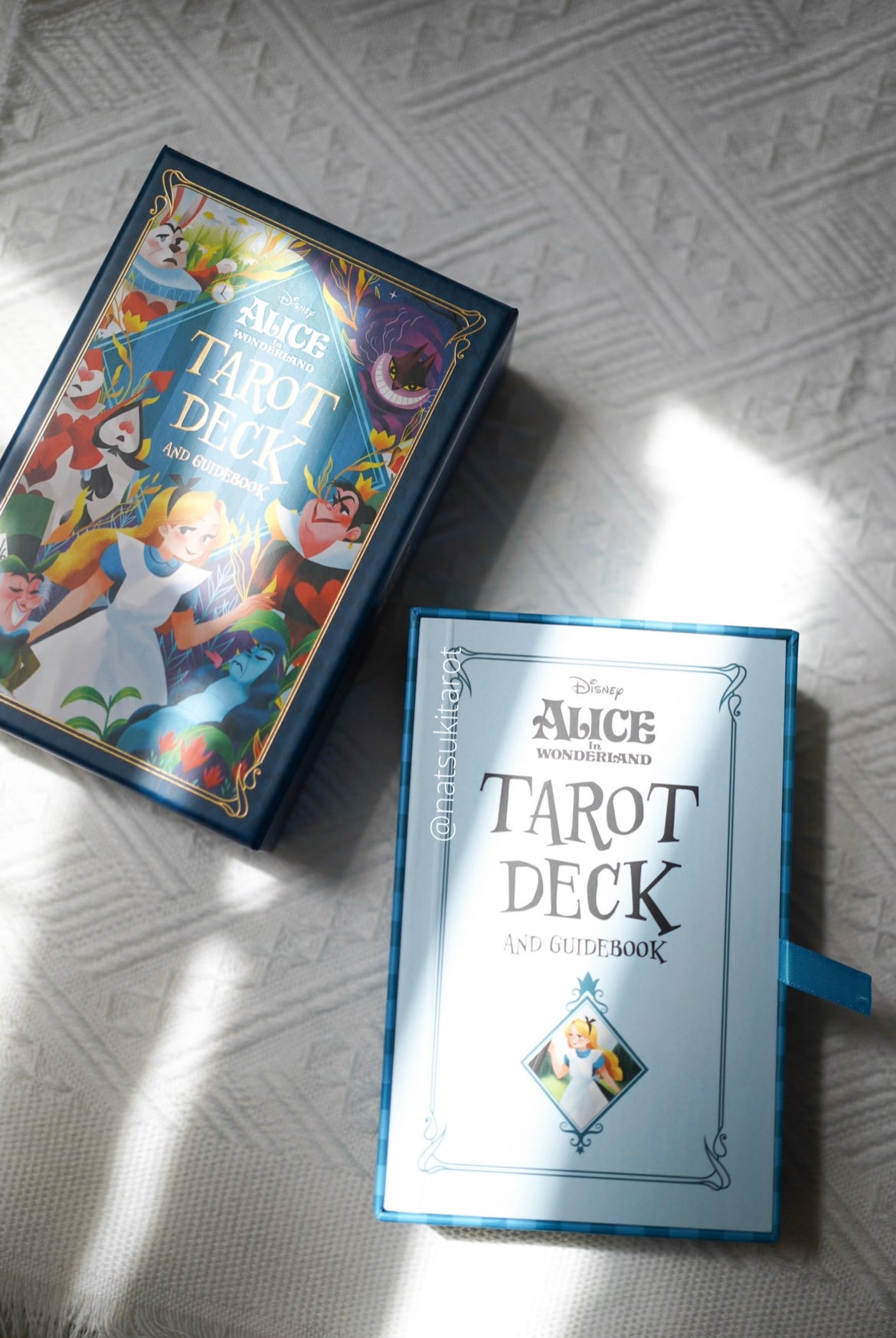 Alice in Wonderland Tarot